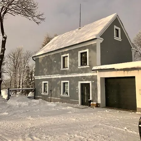 - Slezska Harta Apartment Razova